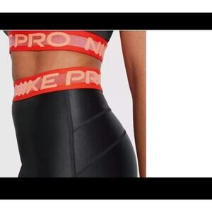 Nike Pro High Waisted 7/8 Leggings Women's Size Small - Black/Chile Red gym